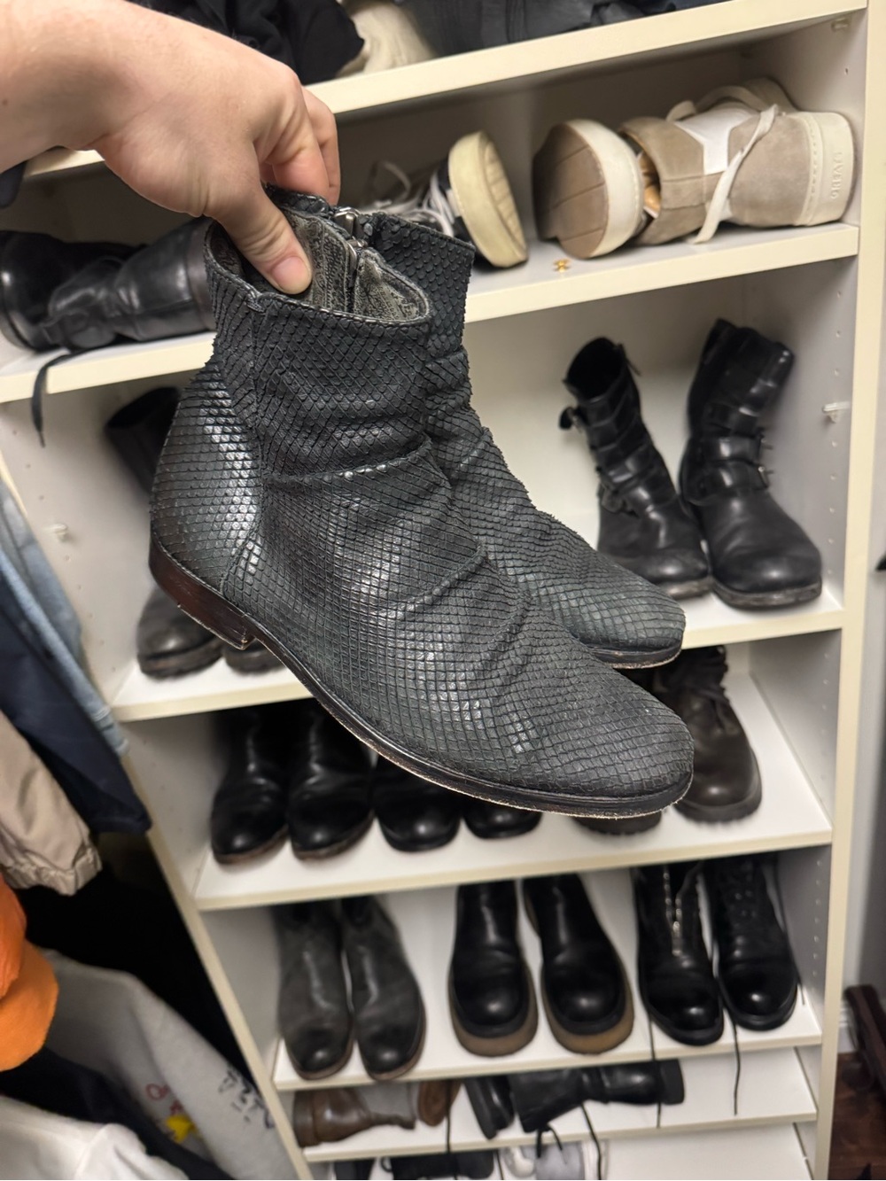 $798 JOHN VARVATOS Morrison Sharpei Snake Embossed Boot sz.7